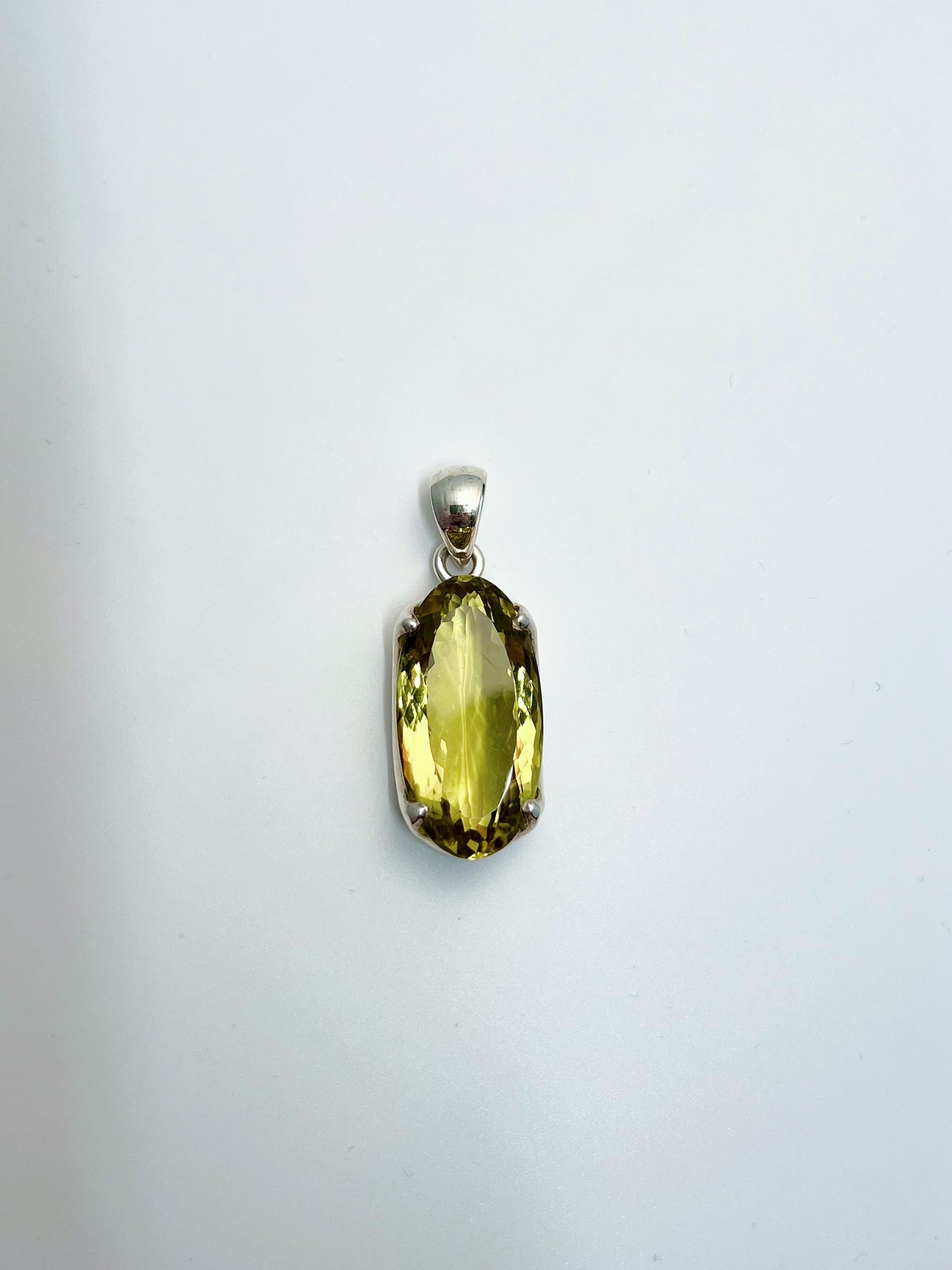 LEMON QUARTZ OVAL I